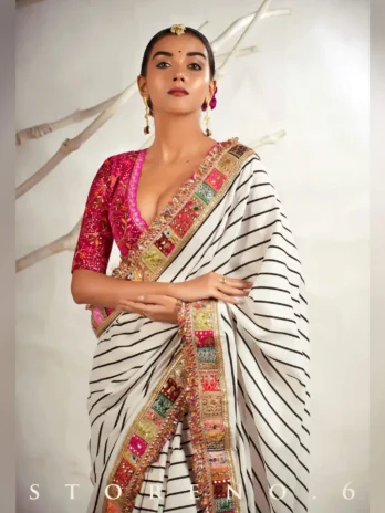 THE HYPNOTIC HUE SAREE